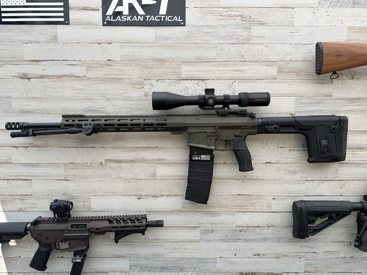 AR-10 (DPMS/SR25/M110) Security Locking Billet Aluminum Wall Mount